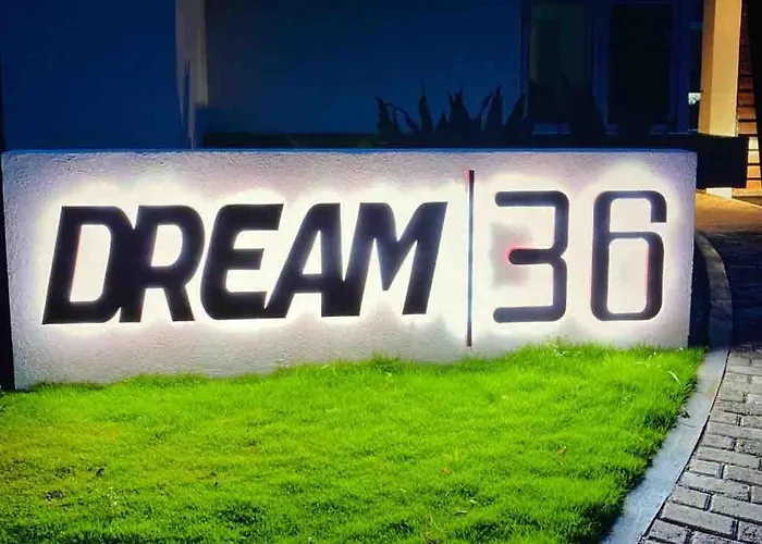 Celebrity Lifestyle 1 Bedroom At Dream 36